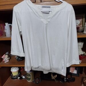 Liz Claiborne White Relaxed Blouse